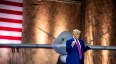 Trump sa chce do histórie zapísať ako mierotvorca. Už teraz má však na konte toľko náletov, ako Biden za štyri roky