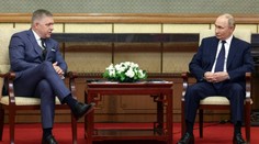 V Pekingu sa začala slávnostná vojenská prehliadka. Zúčastnili sa na nej V. Putin aj R. Fico