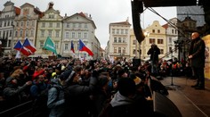 Bývalý český prezident Klaus musí zaplatiť mastnú pokutu za nenosenie rúška