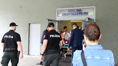 Život Roberta Fica je v ohrození. Uvádza to jeho oficiálny profil na sociálnej sieti