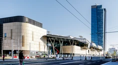 Pri obchodnom centre na Mlynských Nivách v Bratislave našli osobu bez známok života