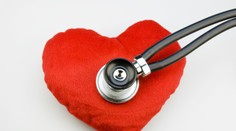 Päť príznakov, ktoré sa môžu objaviť mesiac pred infarktom. Ľudia si ich často zamieňajú s menej vážnymi chorobami