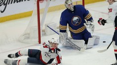 Fehérváry pomohol gólom k víťazstvu Washingtonu, Chára sa opäť pobil