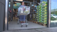 Slovákov od zavretých obchodov nič neodradilo. Vynašli sa