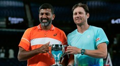 Australian Open: Bopana sa po triumfe vo finále štvorhry stal najstarším grandslamovým víťazom