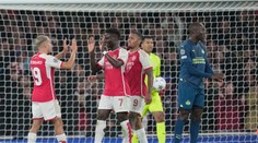 ZOSTRIH: Arsenal si vychutnal návrat do Ligy majstrov. Pozrite si, ako kanonieri rozstrieľali PSV