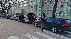 Poplach na vysokej škole. Študenti hovoria o záhadnom mužovi, ktorý sa mal vyhrážať útokom