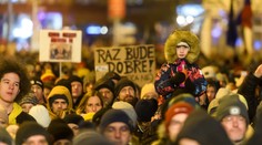 Protesty sa stupňujú: V Bratislave hovoria o rekordnej účasti, Slováci vyšli do ulíc aj v zahraničí