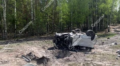 Prominentnému prokremeľskému spisovateľovi vybuchlo auto. Je zranený a vodič mŕtvy