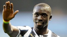 VIDEO: Papiss Cissé sa opäť pripomenul, takýto gól ste azda ešte nevideli