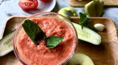 Gaspacho alebo osviežujúce raw smoothie z paradajok