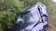 Na východe Slovenska vletel Ukrajinec do auta s rodičmi a tromi deťmi. Výsledok je bolestivý