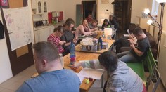 Zbierali peniaze pre hendikepované deti, tie nedostali ani cent. Košický kaderník má na to vysvetlenie, niečo ale nesedí