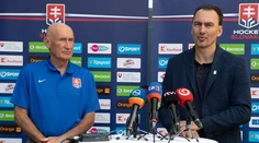 Ramsay so Šatanom oznámili prvú nomináciu Slovenska pred začiatkom prípravy na MS v hokeji