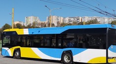 Časté nezhody a nutné zásahy polície: Ďalšie mesto ohlásilo telové kamery pre revízorov