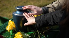 Vatikán zmenil svoj postoj. Popol zosnulých už nemusí byť uložený iba na posvätných miestach