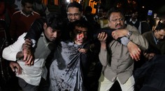 Pri výbuchu bomby v Pakistane zahynulo najmenej sedem ľudí