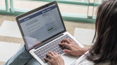 Česká učiteľka napísala na Facebooku nenávistný odkaz na adresu prváčikov. Hrozí jej väzenie