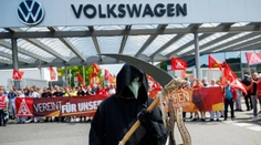 Volkswagen chystá radikálny krok. Obeťou krízy sa stane jedna z najznámejších značiek koncernu
