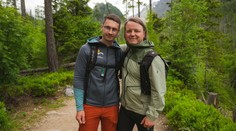 Aby zachránil syna, kráča Slovenskom. S Tribulom po horách sa vydal otec, ktorý zbiera milióny eur na liečbu pre Vilka
