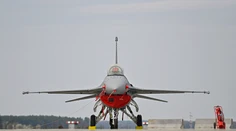 FOTO: Na Slovensku pristáli ďalšie dve stíhačky F-16