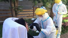 Prvý prázdninový mesiac: Počet chorých na COVID-19 u nás narástol až štvornásobne