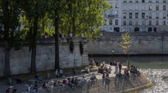 Francúzsko bude vyžadovať negatívny test aj od cestujúcich z EÚ