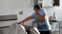 V masovom hrobe objavili telá najmenej 60 ľudí