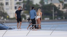 Ultrakrátke manželstvo. Sexbomba sa rozviedla po menej ako dvoch týždňoch