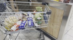 Cenové rekordy potravín na slovenských pultoch. Vianočné koláče budú drahšie, vieme o koľko