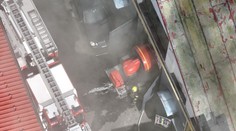 Veľká evakuácia v Bratislave: Požiar v blízkosti ubytovne, utekalo 150 ľudí