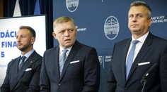 Koaličná kríza graduje. Kým strana Hlas máva na SNS bielou vlajkou, Andrej Danko prišiel s ďalšou kritikou