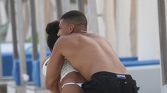 Je definitívny koniec! Zajačik vymenil Kardashianku za mladšiu