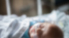 Rodičia predali len osemmesačného syna. Keď matka policajtom prezradila dôvod, nemohli uveriť