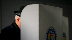 Krátko po referende sa rozhoduje aj o hlave štátu. V Moldavsku sa koná druhé kolo prezidentských volieb