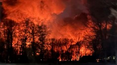 GALÉRIA: V Ohiu sa vykoľajil nákladný vlak. Už je jasné, prečo dym zaznamenali aj radary a ľudia museli byť evakuovaní