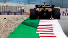 Veľká FOTOGALÉRIA: Španielsko prinieslo vzrušenie a rovnakého víťaza. Rýchlosť v zákrutách je šialená