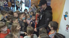 Bronzový medailista Samuel Kňažko navštívil svoju základnú školu. Deti boli nadšené