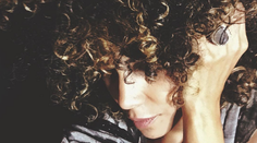 Halle Berry s výbuchom na hlave. Vyzerala ako strašidlo