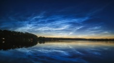 Zo Slovenska sa dajú pozorovať nočné svietiace oblaky. Astronóm radí, kedy a kde ich hľadať