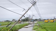 Tajfún Goni si vyžiadal už vyše 20 zranených