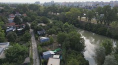 Bratislavská časovaná bomba. Chemické látky zo skládky prenikli do podzemia, niektorí zákaz pitia vody nerešpektujú