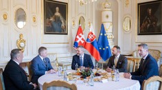 Politickí lídri po stretnutí za okrúhlym stolom: Slovensko sa nechystá vystúpiť z EÚ ani z NATO
