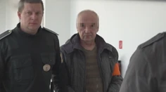 Starý otec roky zneužíval maloletú vnučku. Jej fotografiami sa chválil na internete