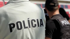 Na ulici sa obnažil pred ženou. Polícia v Prešove zadržala 70-ročného exhibicionistu