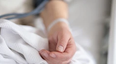 Eutanázia len 17-ročného dievčaťa rozdeľuje spoločnosť. Nebolo fyzicky choré, proti boli aj experti