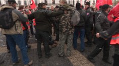 Aktér už pozná trest za zapálenú dymovnicu pred Prezidentským palácom