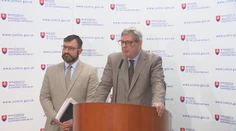 Kto pochybil pri zverejňovaní citlivých údajov? Nový obchodný register riadne schválila vláda aj parlament