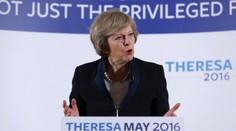 Theresa Mayová je odhodlaná zrealizovať rozhodnutie voličov o brexite