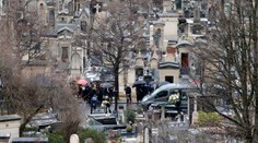 Paríž sa rozlúčil s ďalšími obeťami atentátu na redakciu Charlie Hebdo